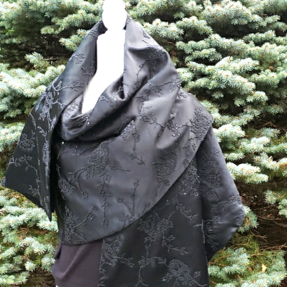 🔥HP🔥Adrienne Landau silk wrap/shawl/stole - Picture 2 of 14